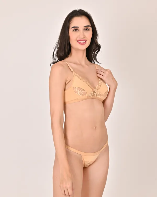 Premium_Solid_Non_Padded_Bra_&_Panty_Lingerie_Set_For_Women_Pack_Of_3