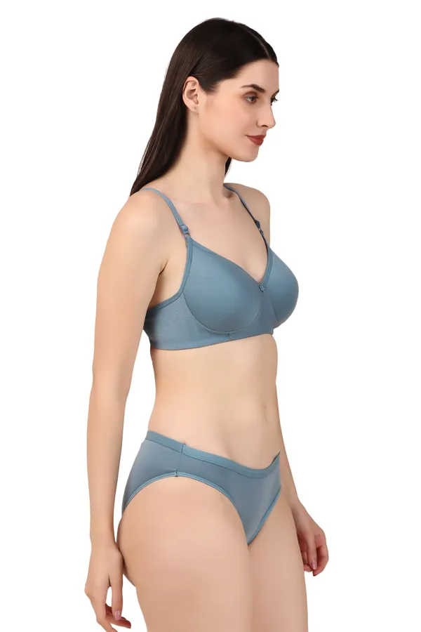 Grey_Premium_Solid_Padded_Bra_&_Panty_Lingerie_Set_For_Women