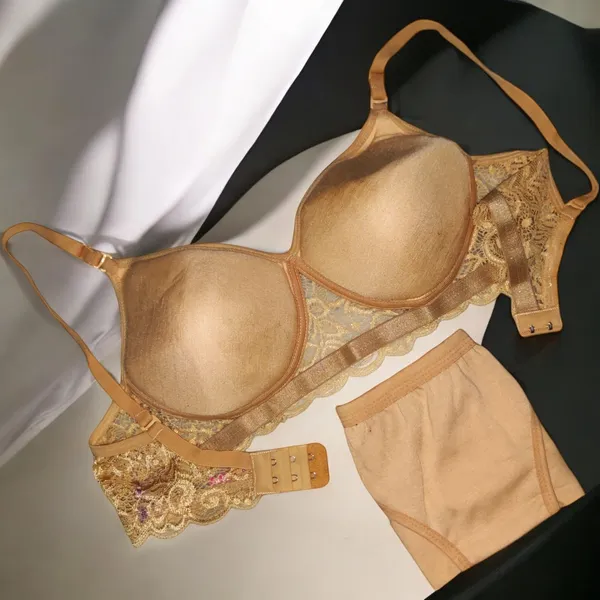 Start_in_Style:_Padded_Lace_Bra_Set_Pack_of_3_|_Pink,_Golden_&_Maroon