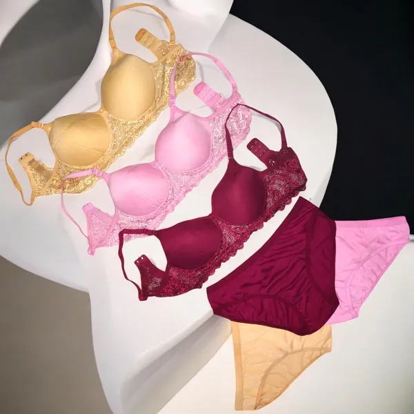 Start_in_Style:_Padded_Lace_Bra_Set_Pack_of_3_|_Pink,_Golden_&_Maroon