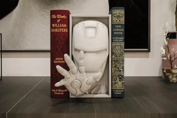 Iron_Man_Armor_Book_Display_Stand