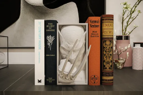 Marvel_Wolverine_Book_Holder