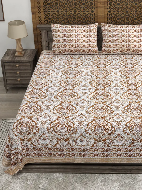 Rajasthani_Jaipuri_Traditional_Cotton_Super_King_Size_Bedsheet_with_2_Pillow_Cover_(Multicolor)