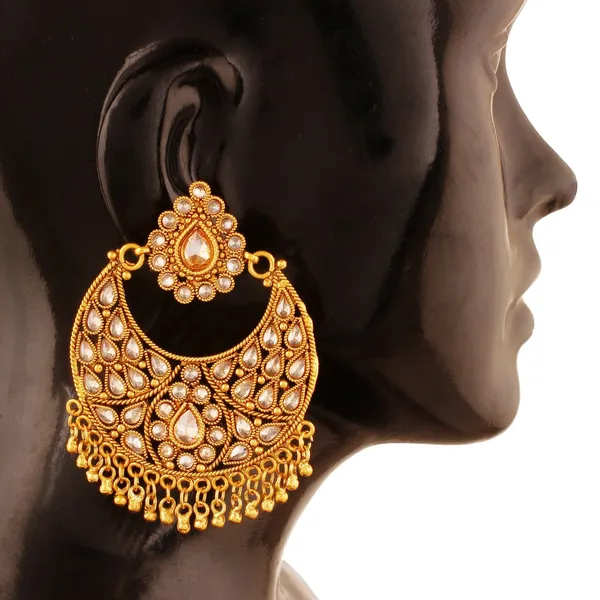 Gold_Antique_Rajwadi_Indian_Traditional_Chadelier_American_Diamond_Earrings
