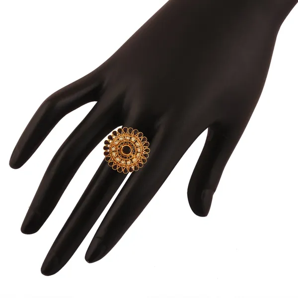 Black_&_White_&_Gold_Antique_Black_With_White_American_Diamond_Finger_Ring