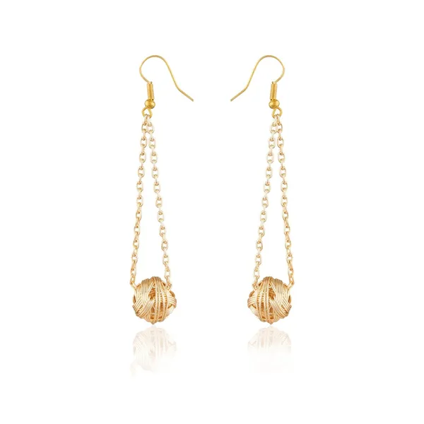 Gold_Alloy_Beautiful_Drop_Earring_For_Women