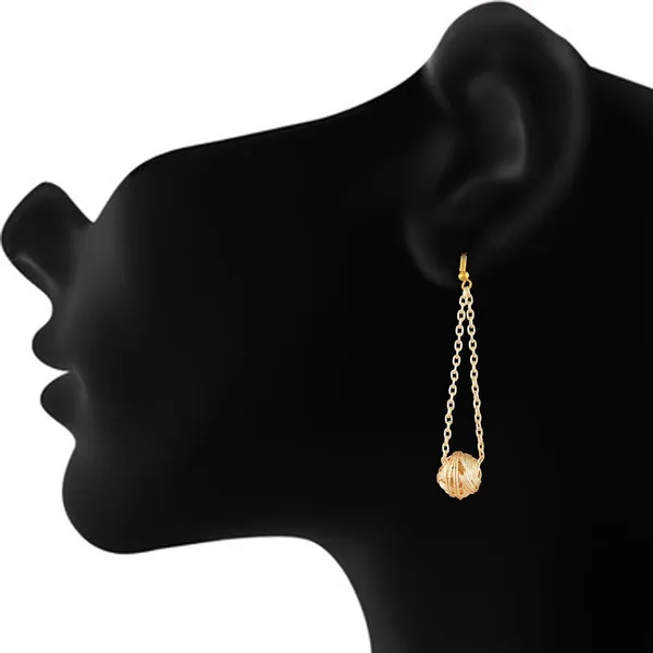 Gold_Alloy_Beautiful_Drop_Earring_For_Women