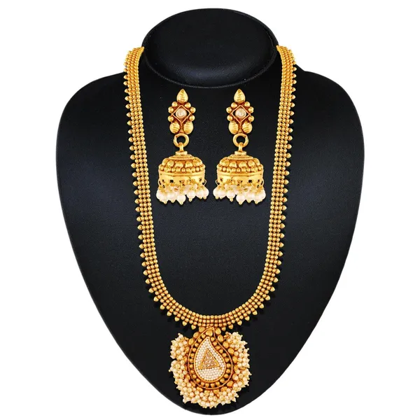 Gold_Pearls_Modern_Style_Necklace_Set_For_Women
