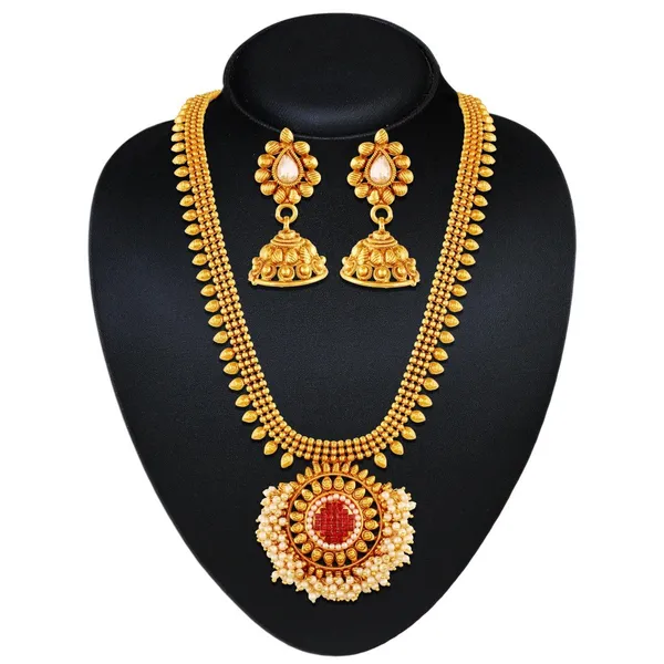 Gold_Necklace_With_Red_Stone_For_Women