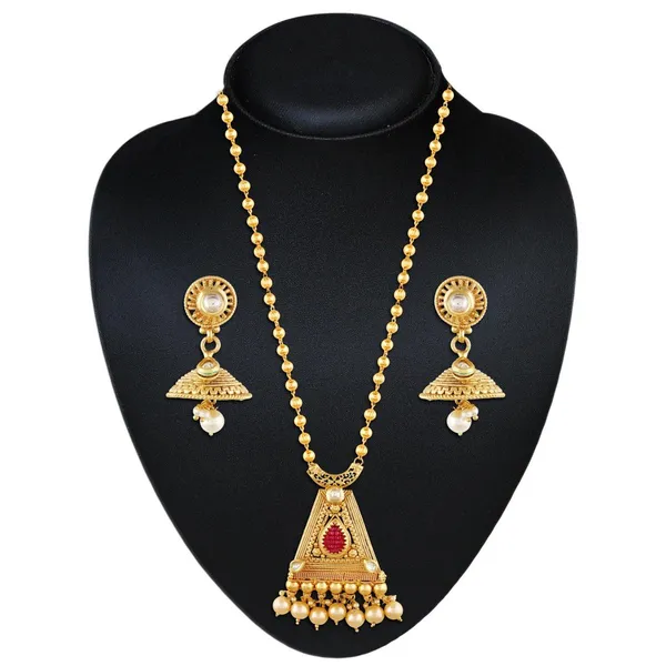 Gold_New_Fusion_Pendant_Set_For_Women