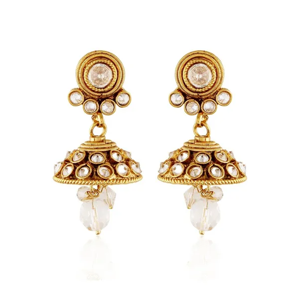 Gold_Traditional_White_Pearl_Pendant_Set_For_Women