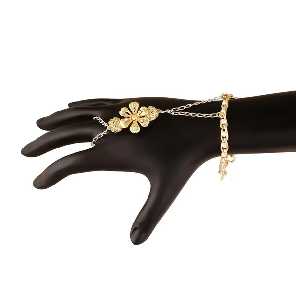 Gold_Party_Style_Diva_Golden_Flowers_With_Ring_Hand_Chain_For_Women