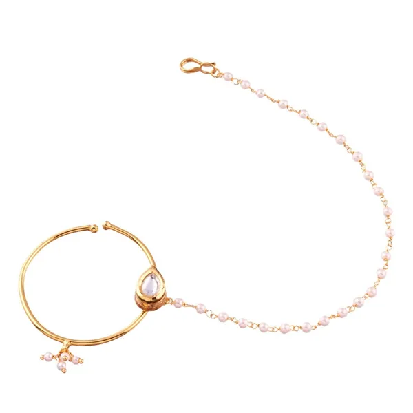 Gold_Women'S_Traditional_White_Kundan_And_Pearl_Nose_Ring_With_Chain_(White)