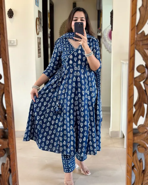 Blue_Cotton_Printed_Kurta_Set_For_Women