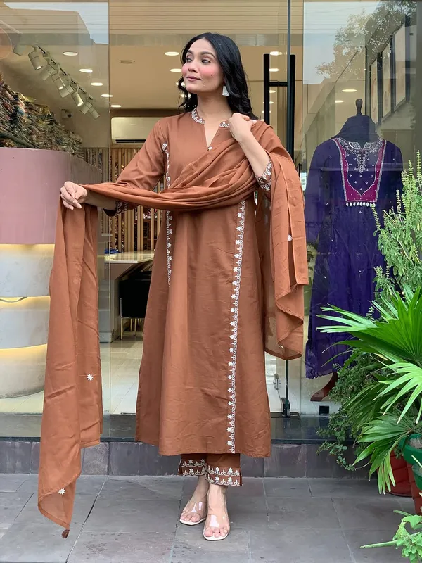 Brown_Cotton_Printed_Kurta_Set_For_Women