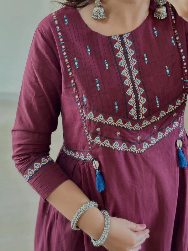 Wine_Cotton_Printed_Kurta_Set_For_Women
