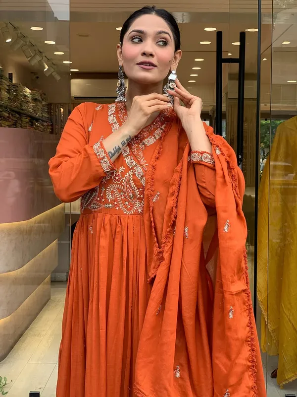 Orange_Cotton_Printed_Kurta_Set_For_Women