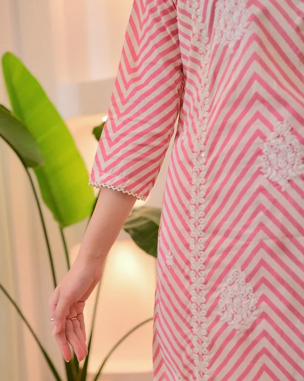 Pink_Cotton_Printed_Kurta_Set_For_Women