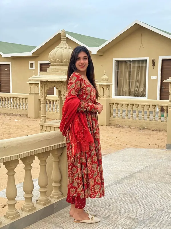 Red_Cotton_Printed_Kurta_Set_For_Women