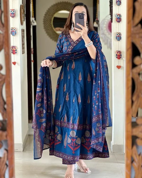 Blue_Cotton_Printed_Kurta_Set_For_Women