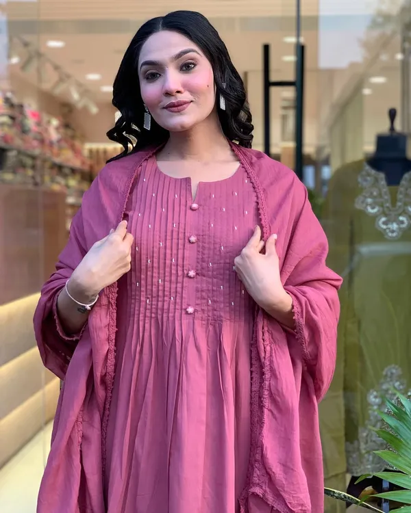 Pink_Cotton_Printed_Kurta_Set_For_Women