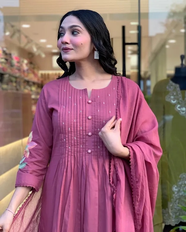 Pink_Cotton_Printed_Kurta_Set_For_Women