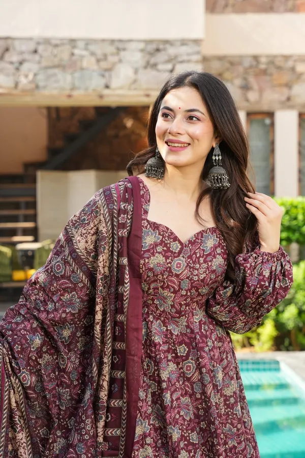 Maroon_Cotton_Printed_Kurta_Set_For_Women