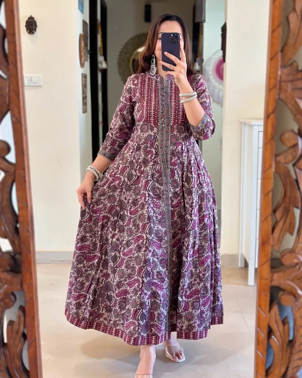 Purple_Cotton_Printed_Kurta_Set_For_Women