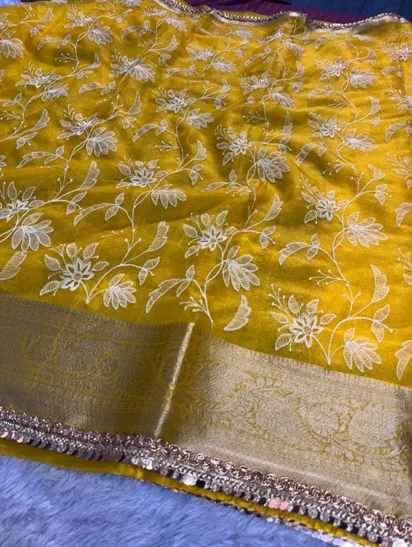 Organza_Shimmer_Silk_Chikankari_Embroidery_Saree_With_Designer_Lace