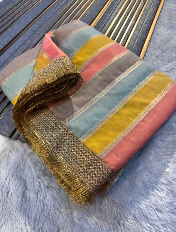 Linen_Silk_Saree_With_Designer_Sequence_Lace