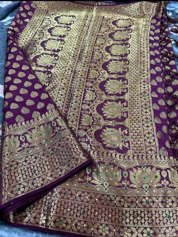 Banarasi_Silk_Multicolour_Stone_Saree_with_Tassels_With_Unstitched_Blouse_Piece