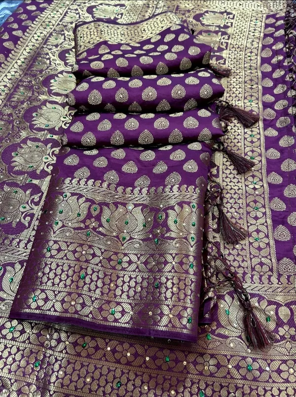 Banarasi_Silk_Multicolour_Stone_Saree_with_Tassels_With_Unstitched_Blouse_Piece