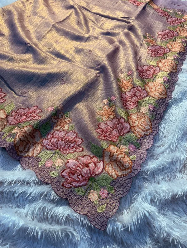 Banarasi_Tissue_Silk_Saree_With_Resham_Embroidery_Work_And_Scalloped_Border_With_Unstitched_Blouse_Piece