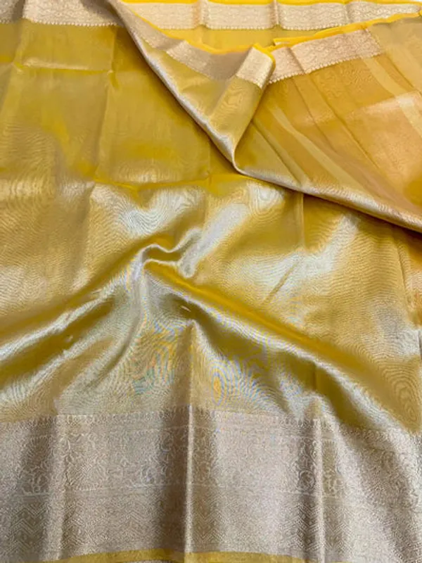 Banarasi_Yellow_Jahnvi_Kapoor_Inspired_Tissue_Silk_Shimmer_Saree_With_Sequence_Lace_With_Unstitched_Blouse_Piece