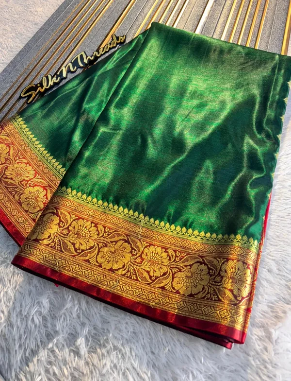 Banarasi_Satin_Silk_Saree_With_Dual_tone_Pattern