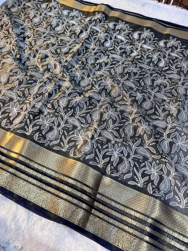 Never_Seen_Before_Organza_Shimmer_Silk_Chikankari_Saree