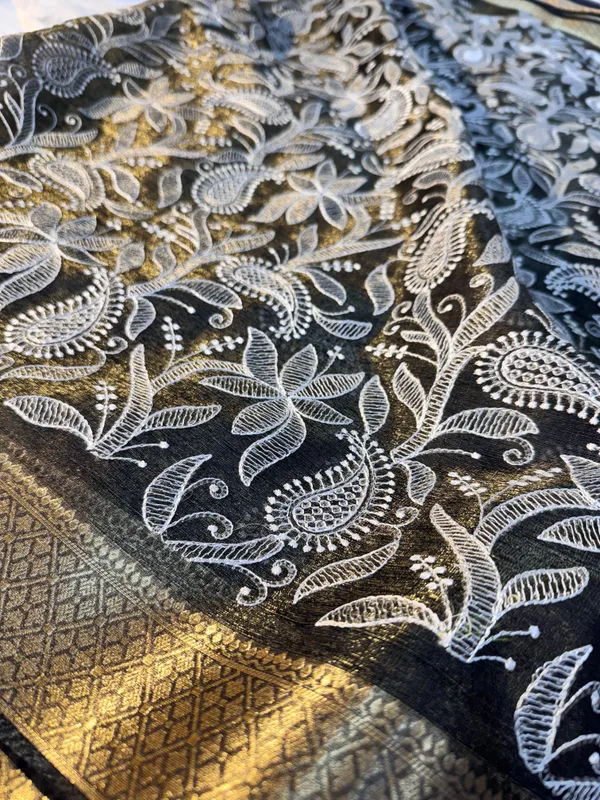 Never_Seen_Before_Organza_Shimmer_Silk_Chikankari_Saree