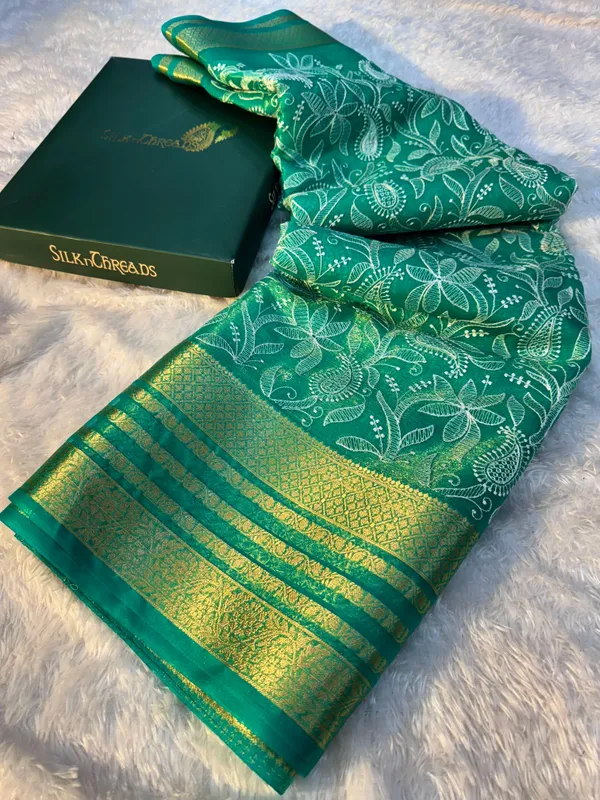 Never_Seen_Before_Organza_Shimmer_Silk_Chikankari_Saree