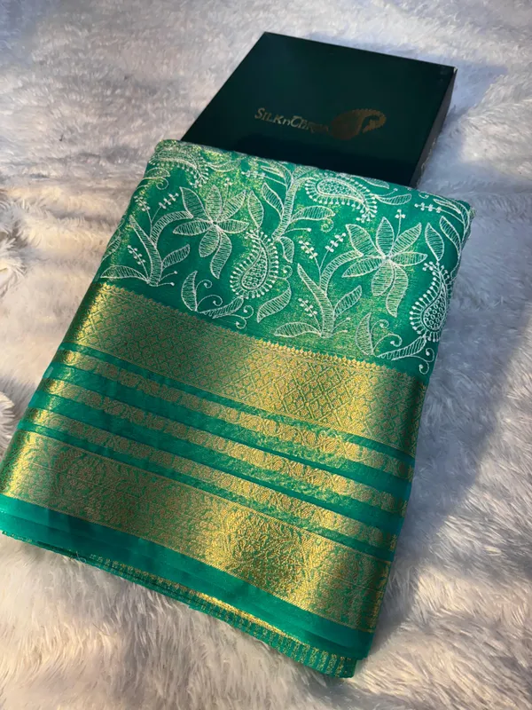 Never_Seen_Before_Organza_Shimmer_Silk_Chikankari_Saree