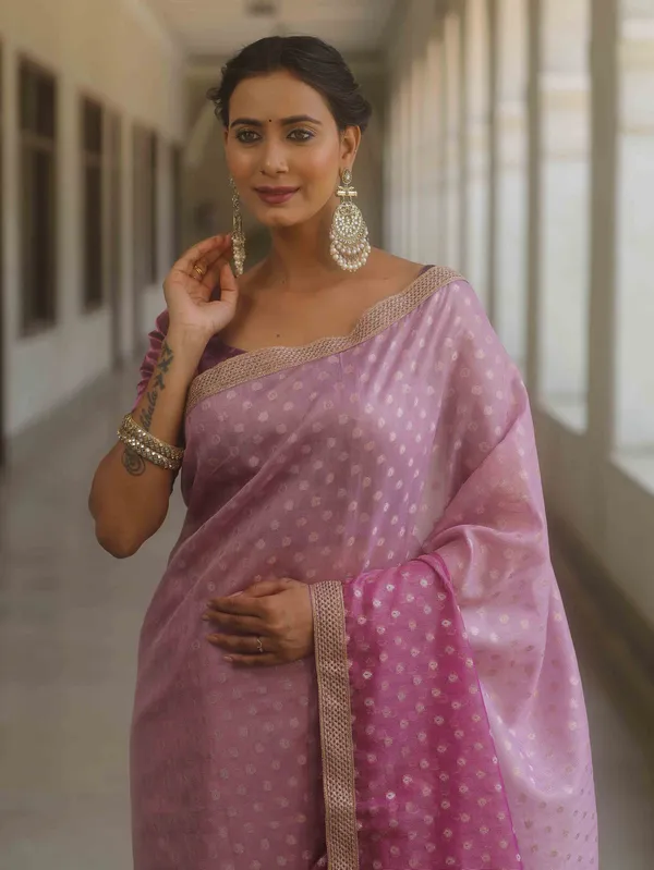 Banarasi_Tissue_All_over_zari_Booti_Saree_with_Shaded_Dye_Pattern