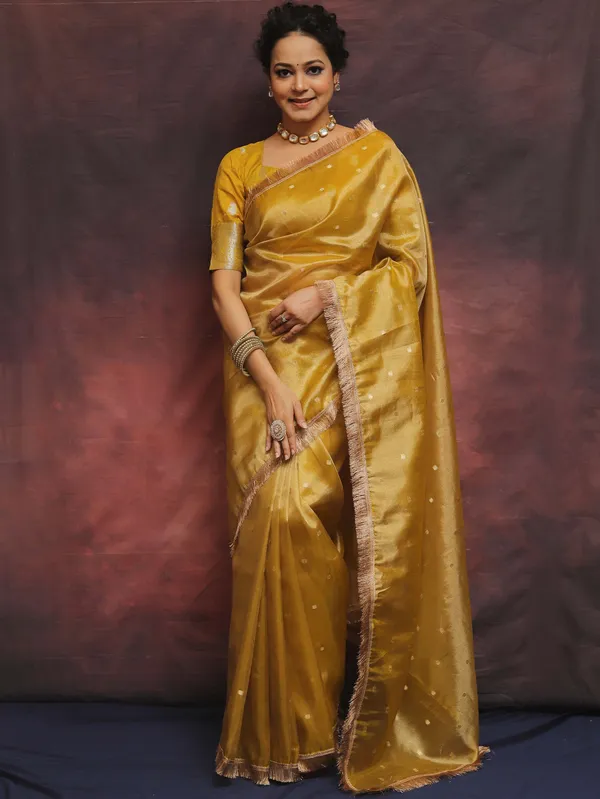 Banarasi_Tissue_Silk_Saree_With_Zari_Booti_Work_And_Lace