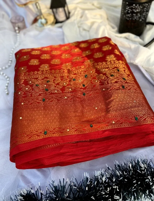Banarasi_Silk_Multicolour_Stone_Saree_with_Tassels_With_Unstitched_Blouse_Piece