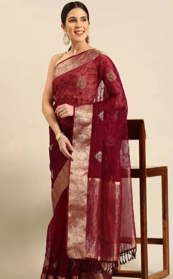 Organza_Silk_Resham_Embroidery_Saree_With_Tassels_With_Unstitched_Blouse_Piece