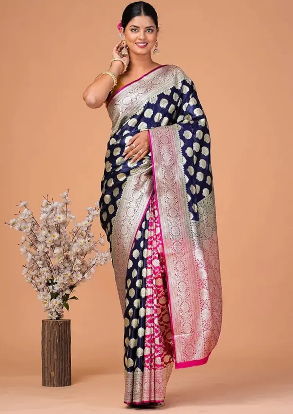 Banarasi_Navy_Blue_Semi_Katan_Silk_Patli_Design_Saree_With_Unstitched_Blouse_Piece