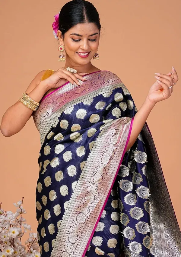 Banarasi_Navy_Blue_Semi_Katan_Silk_Patli_Design_Saree_With_Unstitched_Blouse_Piece