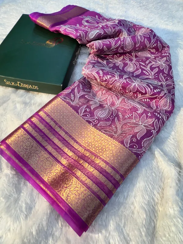 Never_Seen_Before_Organza_Shimmer_Silk_Chikankari_Saree