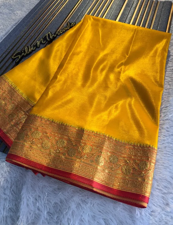 Banarasi_Satin_Silk_Saree_With_Dual_tone_Pattern