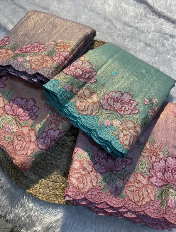 Banarasi_Tissue_Silk_Saree_With_Resham_Embroidery_Work_And_Scalloped_Border_With_Unstitched_Blouse_Piece