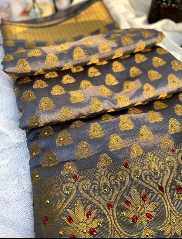 Banarasi_Silk_Multicolour_Stone_Saree_with_Tassels_With_Unstitched_Blouse_Piece