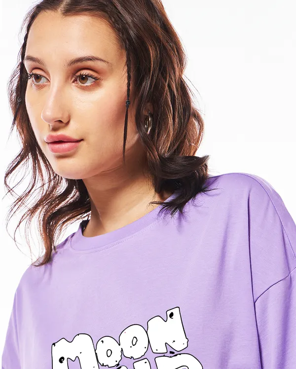 Purple_Cotton_Blend_Printed_Round_Neck_Half_Sleeve_Oversized_T-Shirt_For_Women